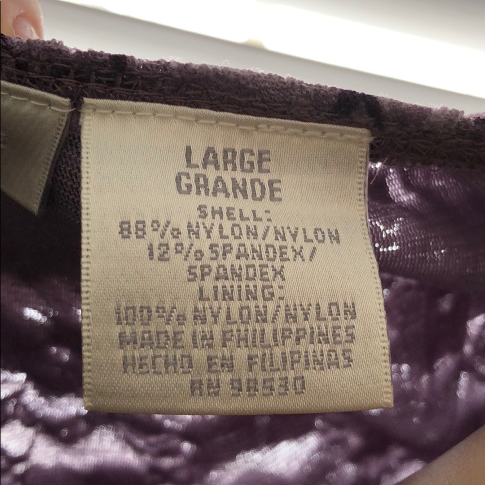 Purple Pattern Top - Picture 5 of 5